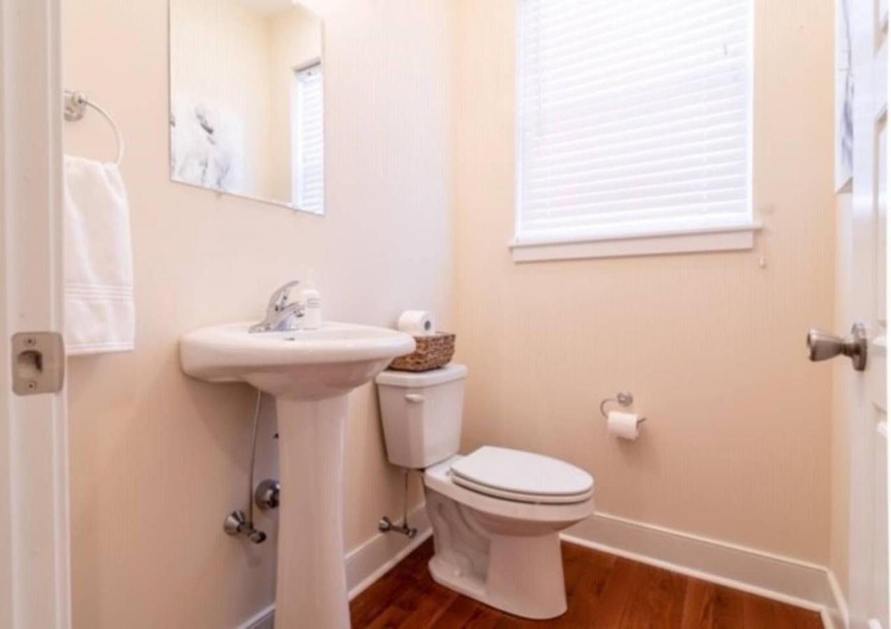 Beautiful Lux 4 Bedroom*Near Penn/Chop*Roof Deck Philadelphia Bagian luar foto